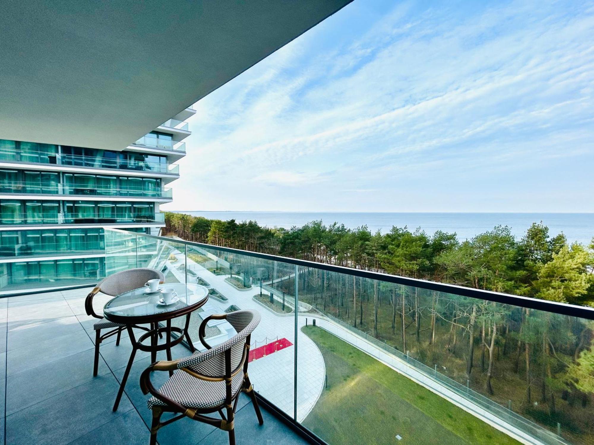Wave - Aurum II Apartment - Front Sea View Miedzyzdroje Bagian luar foto